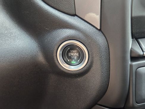 Used 2023 Chevrolet Silverado 1500 Custom Trail Boss image 21