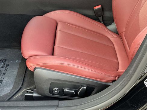 Certified 2025 BMW 430i 430i w/ Premium Package image 19