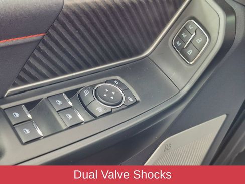 Used 2025 Ford F150 Raptor AWD/4WD image 12