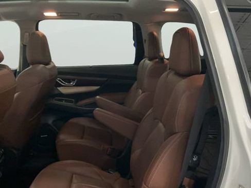 Used 2019 Subaru Ascent Touring AWD/4WD image 15