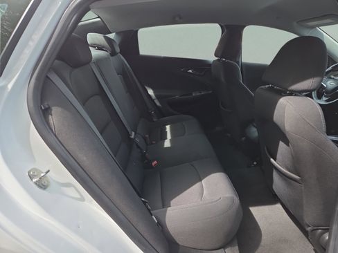 Used 2020 Chevrolet Malibu RS image 34