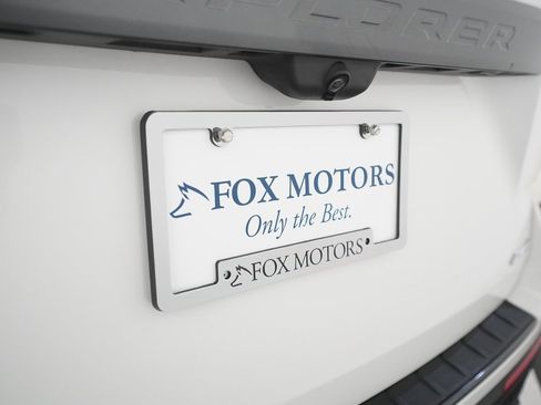 Used 2021 Ford Explorer XLT w/ XLT Sport Appearance Package image 40