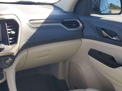 Used 2021 GMC Acadia Denali w/ Denali Technology Package image 26