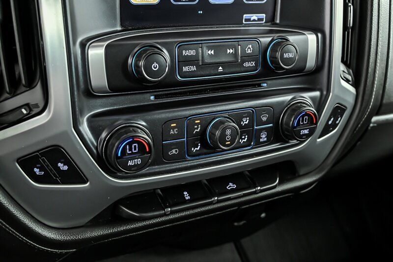 Used 2019 GMC Sierra 1500 SLE w/ SLE Value Package AWD/4WD image 22