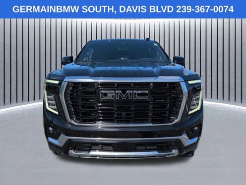 Used 2026 GMC Yukon XL Denali w/ Denali Reserve Package AWD/4WD image 10