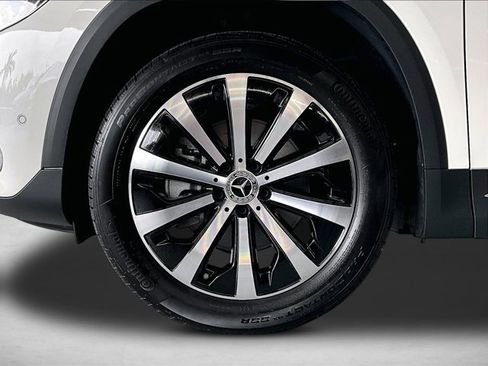 Certified 2023 Mercedes-Benz GLA 250 4MATIC image 10