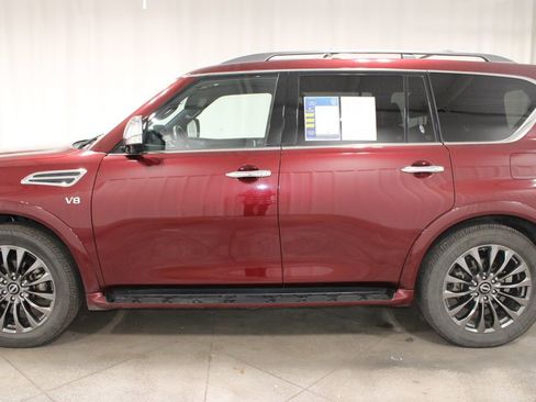 Used 2022 Nissan Armada Platinum w/ Captain's Chairs Package image 6