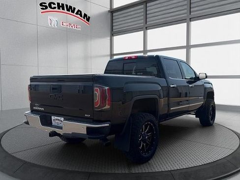 Used 2017 GMC Sierra 1500 SLT AWD/4WD image 4