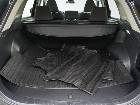 Used 2024 Toyota RAV4 XLE image 9