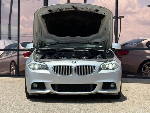 Used 2013 BMW 550i Sedan image 25
