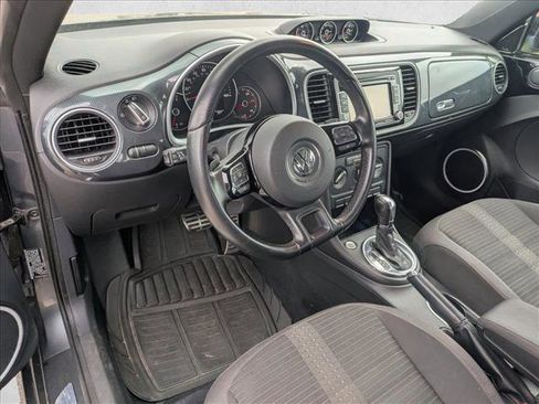 Used 2012 Volkswagen Beetle 2.0T image 9