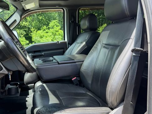 Used 2012 Ford F250 Lariat w/ Lariat Ultimate Pkg AWD/4WD image 15