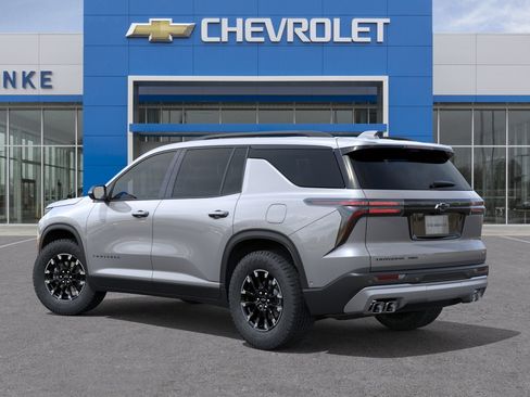 New 2026 Chevrolet Traverse Z71 w/ Enhanced Driving Package AWD/4WD image 27