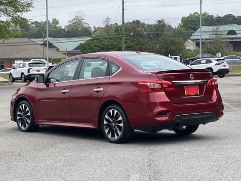 Used 2019 Nissan Sentra SR w/ Premium Package (SR) image 24