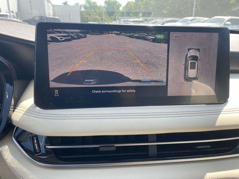 Used 2023 INFINITI QX60 Sensory w/ Cargo Package AWD/4WD image 27