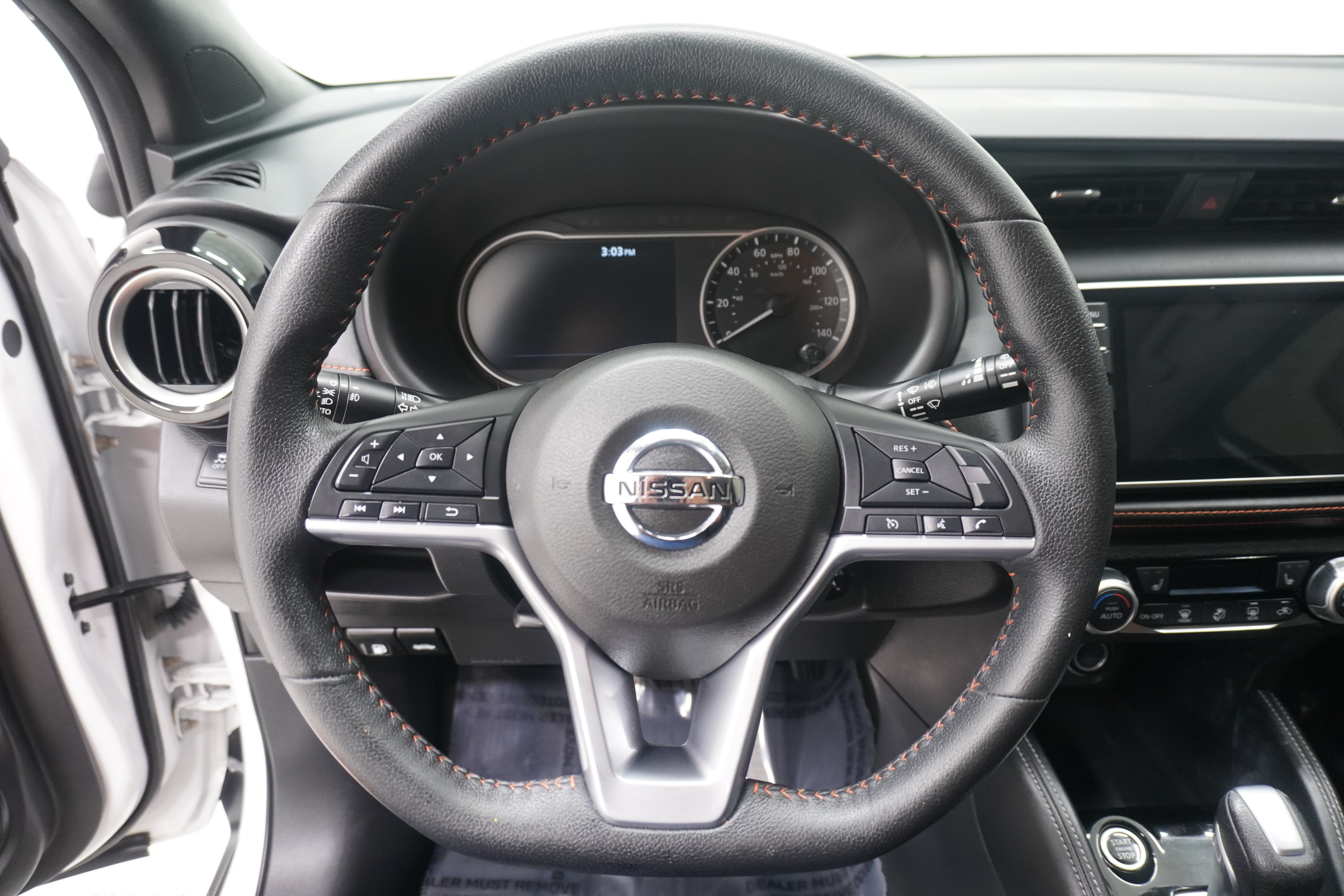 Used 2019 Nissan Kicks SR w/ SR Premium Package FWD image 15