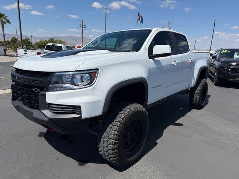 Used 2022 Chevrolet Colorado ZR2 AWD/4WD image 7