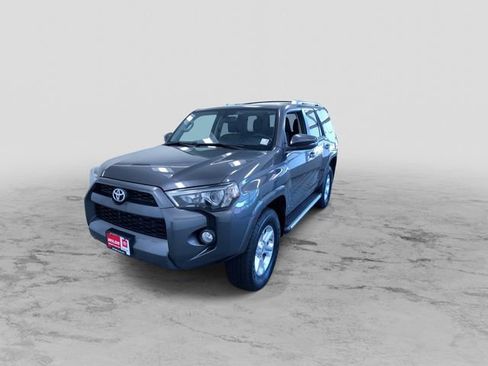 Used 2017 Toyota 4Runner SR5 Premium AWD/4WD image 7