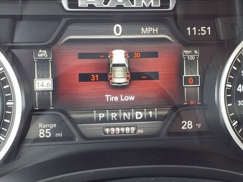 Used 2019 RAM 1500 Laramie image 35