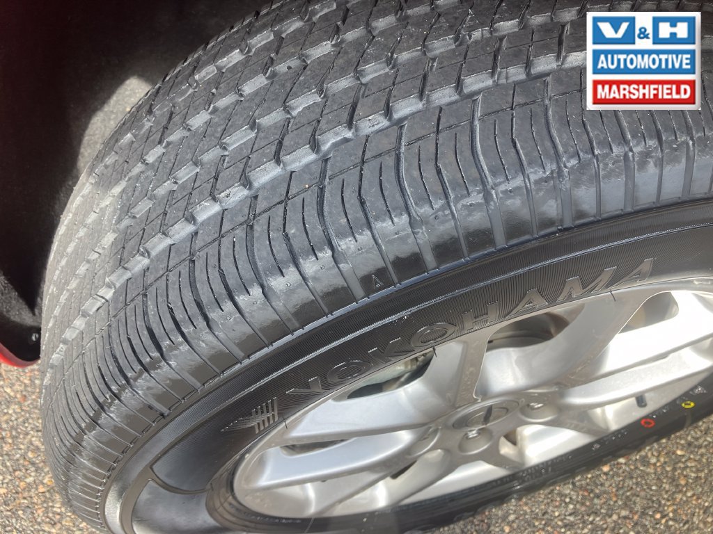 Used 2025 Chrysler Pacifica Select FWD image 5