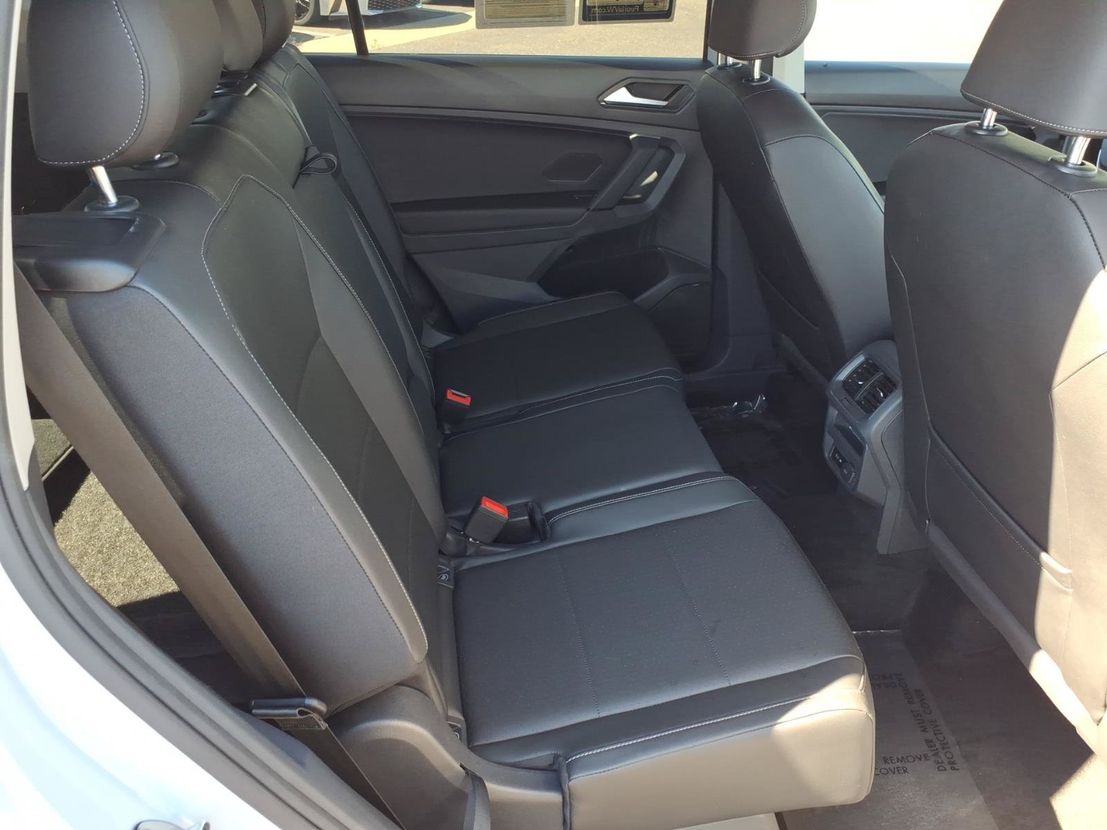 Used 2019 Volkswagen Tiguan SE FWD image 13