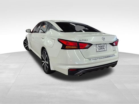 Used 2020 Nissan Altima 2.0 SR image 4