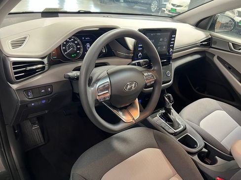 Used 2020 Hyundai Ioniq Blue FWD image 13