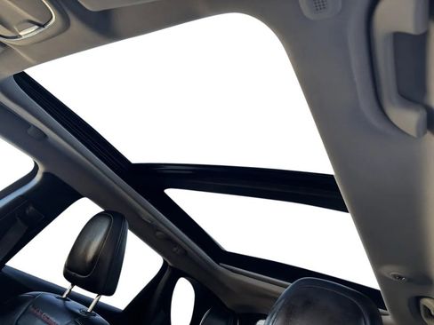 Used 2021 Jeep Cherokee Trailhawk w/ Sun, Sound & Nav Group image 21