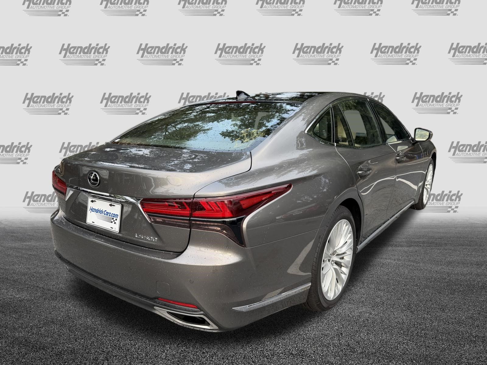 Used 2022 Lexus LS 500 w/ Interior Upgrade Package RWD image 9
