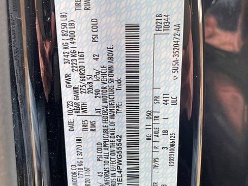 Used 2023 Ford F150 Lightning Lariat image 62