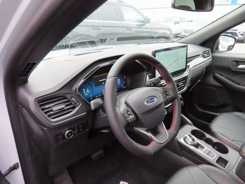 New 2025 Ford Escape ST-Line Elite w/ Premium Technology Package image 8