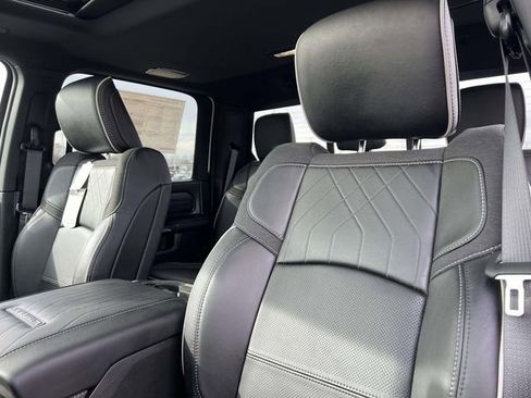 New 2026 RAM 2500 Limited image 24