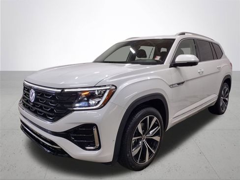 New 2026 Volkswagen Atlas SEL Premium R-Line AWD/4WD image 2