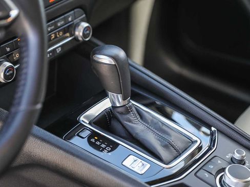 Used 2021 MAZDA CX-5 Touring image 20