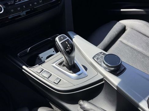 Used 2018 BMW 340i xDrive Sedan AWD/4WD image 29
