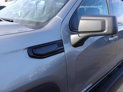 Used 2023 GMC Sierra 1500 Elevation image 7