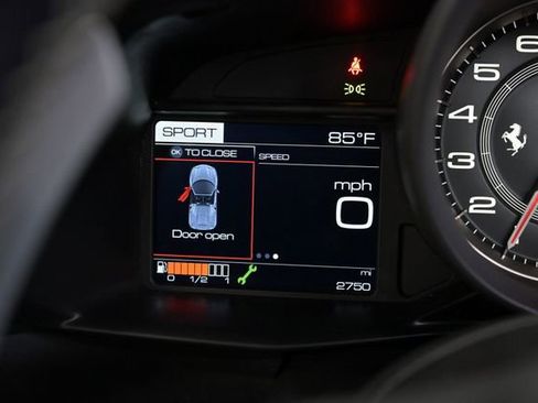 Used 2018 Ferrari 488 Spider image 54