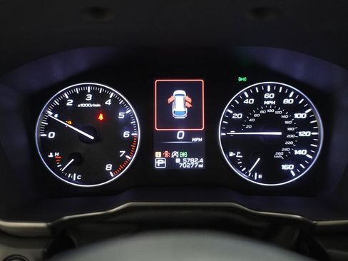 Used 2020 Subaru Outback Limited w/ Popular Package #2 AWD/4WD image 12