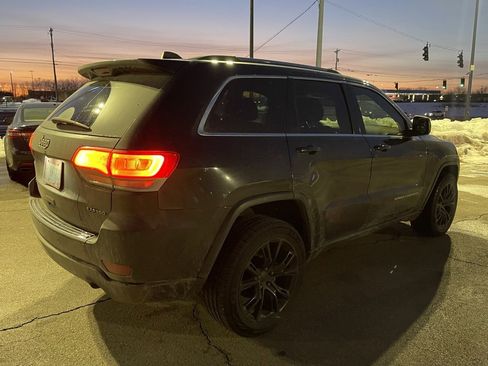 Used 2016 Jeep Grand Cherokee Laredo w/ Quick Order Package 23E image 3
