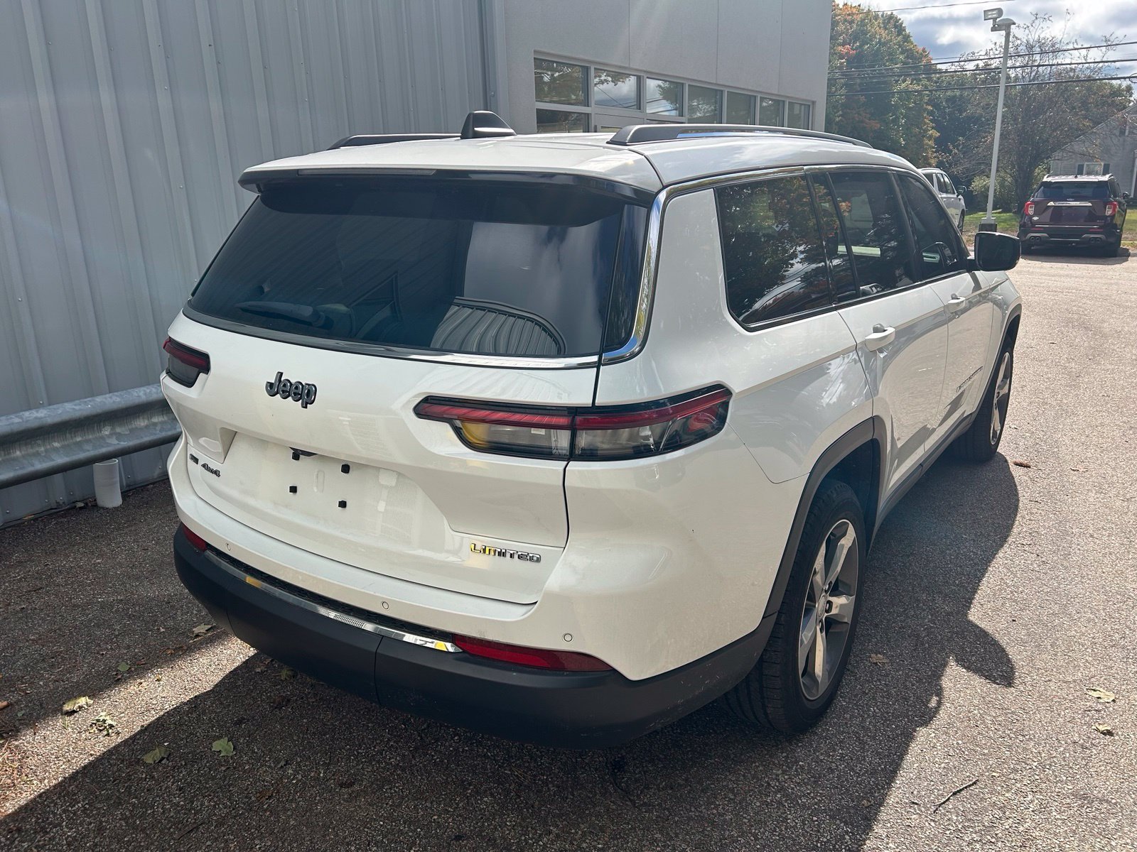 Used 2021 Jeep Grand Cherokee L Limited w/ Trailer Tow Group (B) AWD/4WD image 5