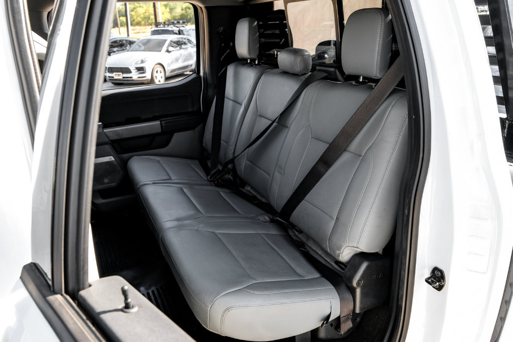 Used 2023 Ford F250 XLT w/ Black Appearance Package AWD/4WD image 38