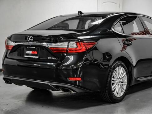 Used 2017 Lexus ES 350 w/ Accessory Package 2 FWD image 13