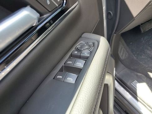 New 2026 GMC Yukon XL Denali AWD/4WD image 18