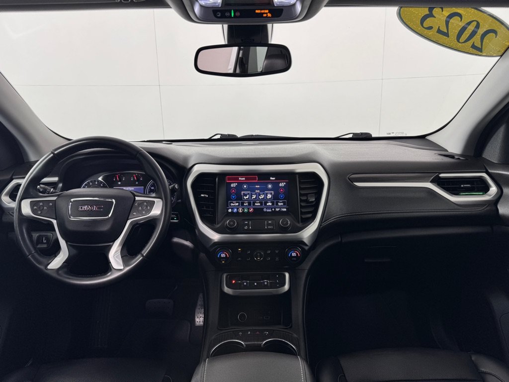 Used 2023 GMC Acadia SLT FWD image 23