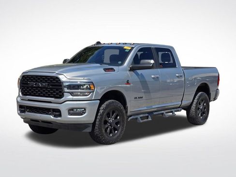 Used 2022 RAM 2500 Big Horn w/ Level B Equipment Group AWD/4WD image 2