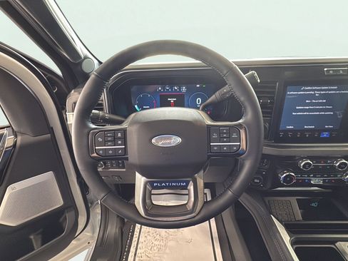 Used 2026 Ford F250 Platinum AWD/4WD image 18