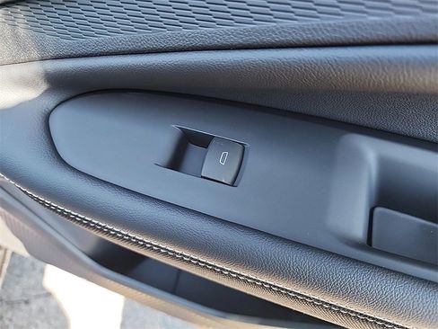 New 2025 Chevrolet Blazer EV LT w/ Super Cruise Package image 27