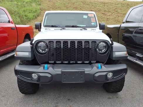 Used 2023 Jeep Wrangler Unlimited w/ Cold Weather Group AWD/4WD image 12
