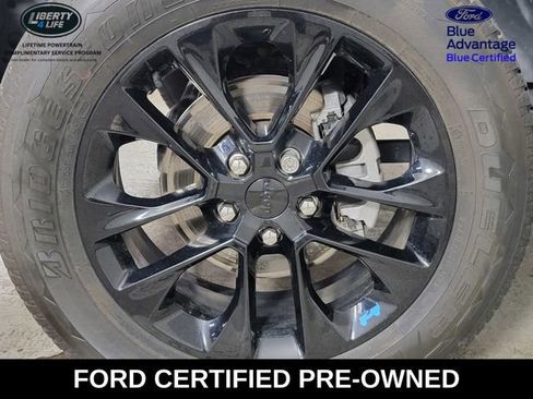 Used 2023 Jeep Wrangler Unlimited Sahara w/ Cold Weather Group AWD/4WD image 10