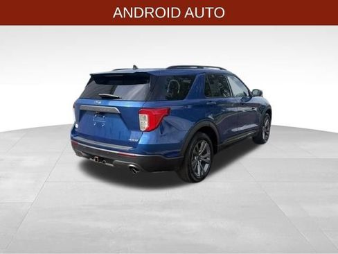 Used 2021 Ford Explorer XLT w/ Equipment Group 202A AWD/4WD image 7